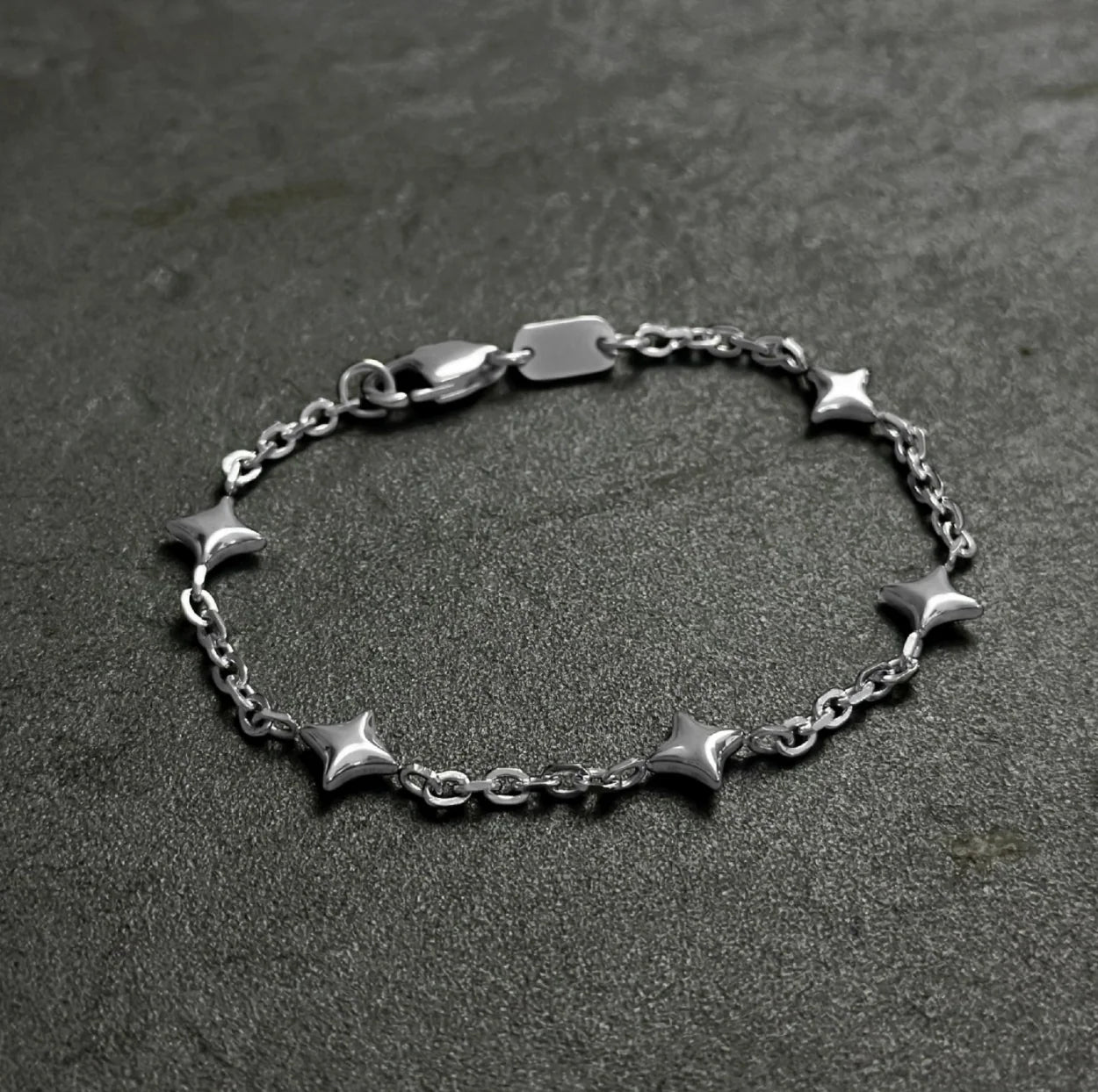 UrbanVault Star Bracelet